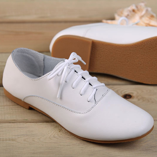 靴 レディースシューズ ランニングシューズ レディーススニーカー ぺたんこシューズ 歩きやすい 履きやすい 美脚 脚長 かわいい 大人可愛い きれいめ シンプル カジュアル 大人 上品 おしゃれ かっこいい ラブリー キュート ガーリー 大人っぽい 女っぽ ラフ ルーズ こなれ感