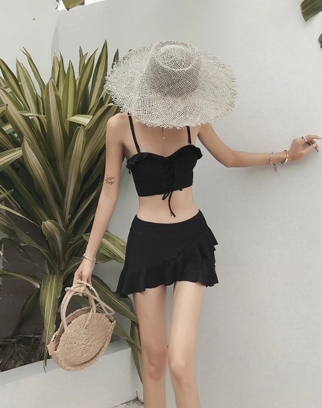 ビスチェ風 水着 ビキニ セクシービキニ 体系カバー水着 ビスチェ ワイヤー パッド付き リボン フリル レースアップ 透け感 胸元 谷間 セット 上下セット 3点セット スリーピース 2way かわいい 大人可愛い きれいめ セクシー シンプル カジュアル ゴージャス 華やかの通販は