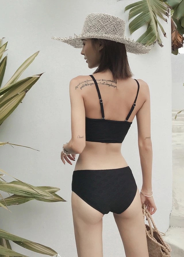 ビスチェ風 水着 ビキニ セクシービキニ 体系カバー水着 ビスチェ ワイヤー パッド付き リボン フリル レースアップ 透け感 胸元 谷間 セット 上下セット 3点セット スリーピース 2way かわいい 大人可愛い きれいめ セクシー シンプル カジュアル ゴージャス 華やかの通販は