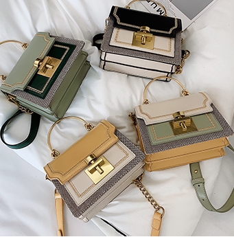 バイカラー ミニ ショルダーバッグ ショルダーバック ハンドバッグ ハンドバック 2way 斜めがけ 斜め掛け 肩がけ 肩掛け 手持ち コンパクト スクエア型 四角 ファスナー ファスナー付き かわいい 大人可愛い きれいめ カジュアル 大人 上品 おしゃれ 大人女子 こなれ感