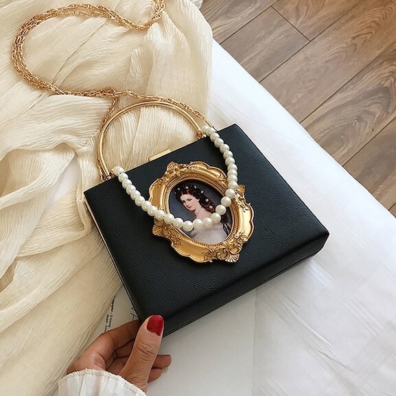 ゴージャスモチーフバッグ 姫系 バッグ バック カバン かばん 鞄 bag レディースバッグ レディースバック ショルダーバッグ ショルダーバック 肩がけバック 肩掛けバック デイバッグ 大人可愛い きれいめ シンプル カジュアル 大人 上品 おしゃれ お洒落 かっこいい