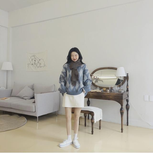 トップス ニットソー セーター 袖あり 長袖 萌袖 Uネック ラウンドネック 襟なし ニット かわいい 大人可愛い きれいめ シンプル カジュアル 大人 上品 おしゃれ 大人女子 こなれ感 ラフ メンズライク マニッシュ ラブリー キュート ガーリー チェック柄 格子柄 秋 冬 10代