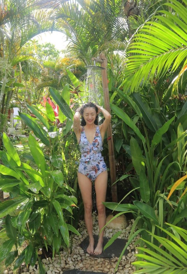 プリント小花柄水着 スイムウェア 三角ビキニ セパレート 日焼け防止