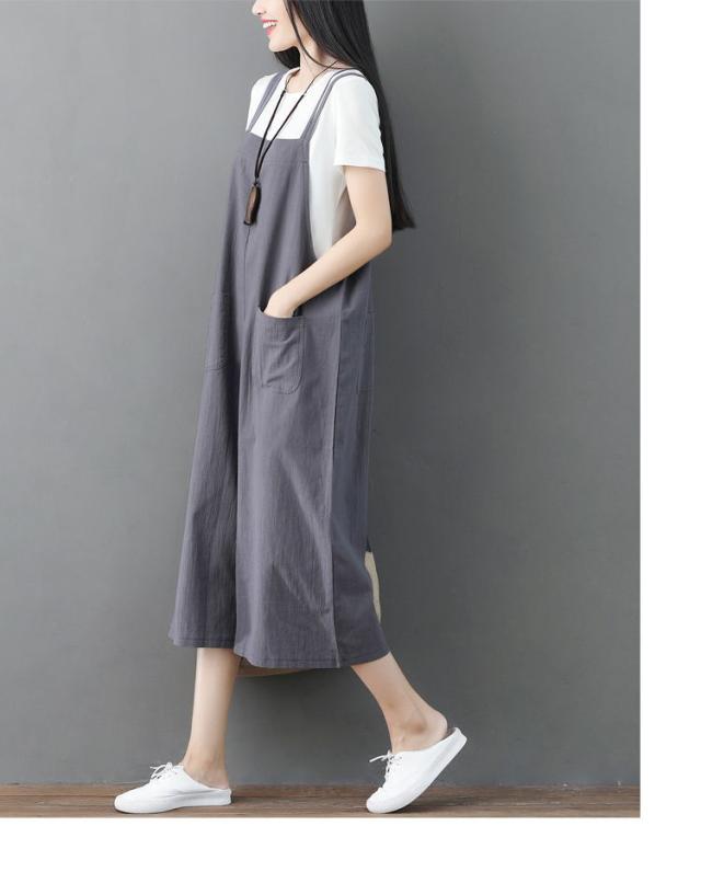 ゆる 大人サロペット オールインワン ワイドパンツ ガウチョパンツ ジャンパーパンツ 膝下 ミモレ ミモレ丈 袖なし ノースリーブ スクエアネック ワイド ガウチョ ポケット パッチポケット かわいい 大人可愛い シンプル カジュアル おしゃれ 大人女子 こなれ感 ラフ ラブリー_5