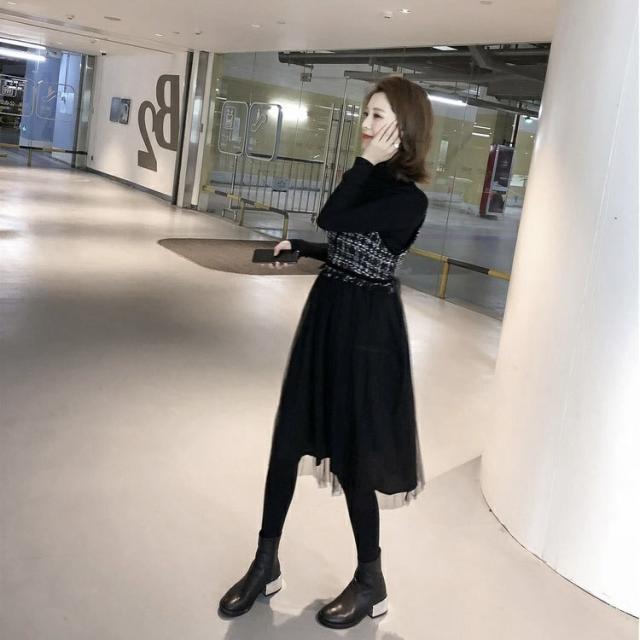 ワンピース セットアップ ミニスカート フレアスカート フレアワンピース ミニ ミニ丈 ひざ丈 膝上 袖あり 長袖 ハイネック タートルネック フレア タイト レース 上下セット 2点セット かわいい 大人可愛い きれいめ カジュアル 大人 上品 おしゃれ レトロ 大人女子 ラブリー_3