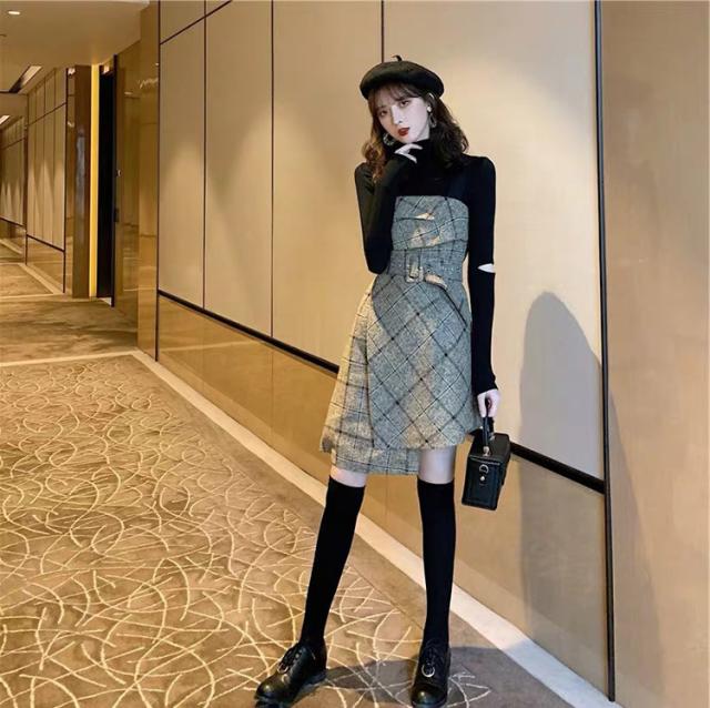 ワンピース フレアワンピース ひざ丈 膝上 長袖 ハイネック 細身 ストレート ベルト ウエストマーク かわいい 大人可愛い きれいめ シンプル カジュアル 大人 上品 おしゃれ お洒落 レトロ 大人可愛い 大人女子 こなれ感 キュート ガーリー 個性的 エレガント フォーマル 無地_1