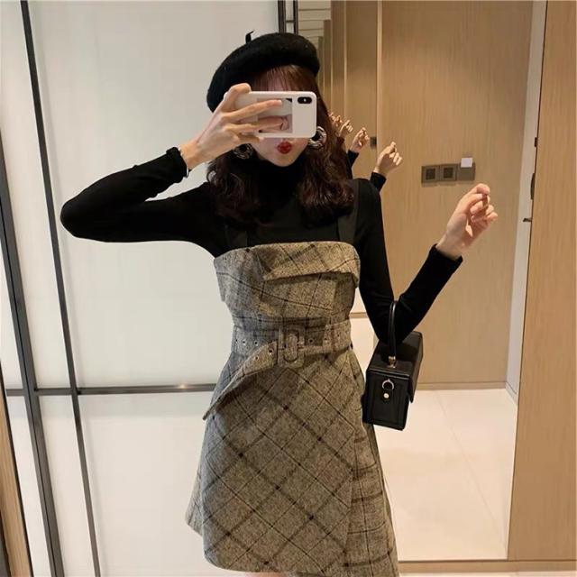 ワンピース フレアワンピース ひざ丈 膝上 長袖 ハイネック 細身 ストレート ベルト ウエストマーク かわいい 大人可愛い きれいめ シンプル カジュアル 大人 上品 おしゃれ お洒落 レトロ 大人可愛い 大人女子 こなれ感 キュート ガーリー 個性的 エレガント フォーマル 無地_2