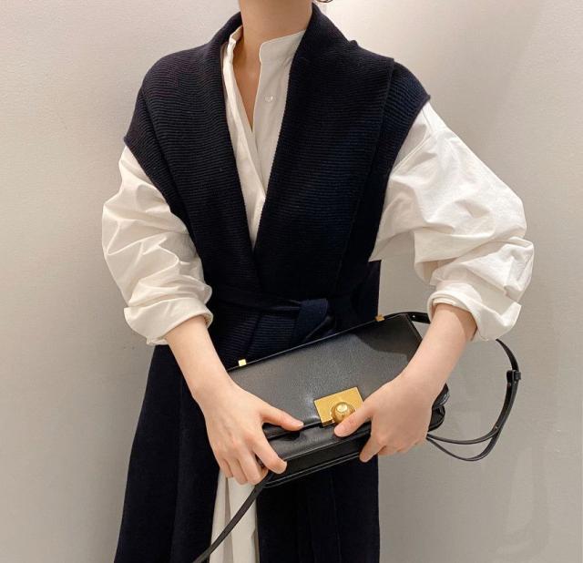 ジレ ロングベスト ニットベスト アウター ベスト ロング ロング丈 アンクル丈 袖なし ノースリーブ Vネック Iライン リブ 前開き ケーブルニット リブニット ジレ ロングベスト ニットベスト アウター ベスト ロング ロング