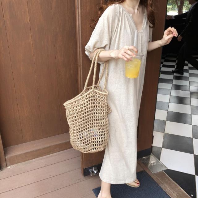 ナチュラルロング丈ワンピース 膝下 ミモレ ミモレ丈 袖あり 5分袖 五分袖 7分袖 七分袖 襟なし かわいい 大人可愛い きれいめ シンプル カジュアル 大人 上品 おしゃれ お洒落 かっこいい レトロ 大人可愛い 大人女子 こなれ感 ラブリー キュート ガーリー 主役級 存在感 ナチュラルロング丈ワンピース 膝下 ミモレ ミモレ丈 袖あり 5分袖 五