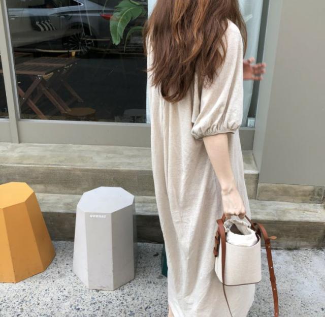 ナチュラルロング丈ワンピース 膝下 ミモレ ミモレ丈 袖あり 5分袖 五分袖 7分袖 七分袖 襟なし かわいい 大人可愛い きれいめ シンプル カジュアル 大人 上品 おしゃれ お洒落 かっこいい レトロ 大人可愛い 大人女子 こなれ感 ラブリー キュート ガーリー 主役級 存在感 ナチュラルロング丈ワンピース 膝下 ミモレ ミモレ丈 袖あり 5分袖 五