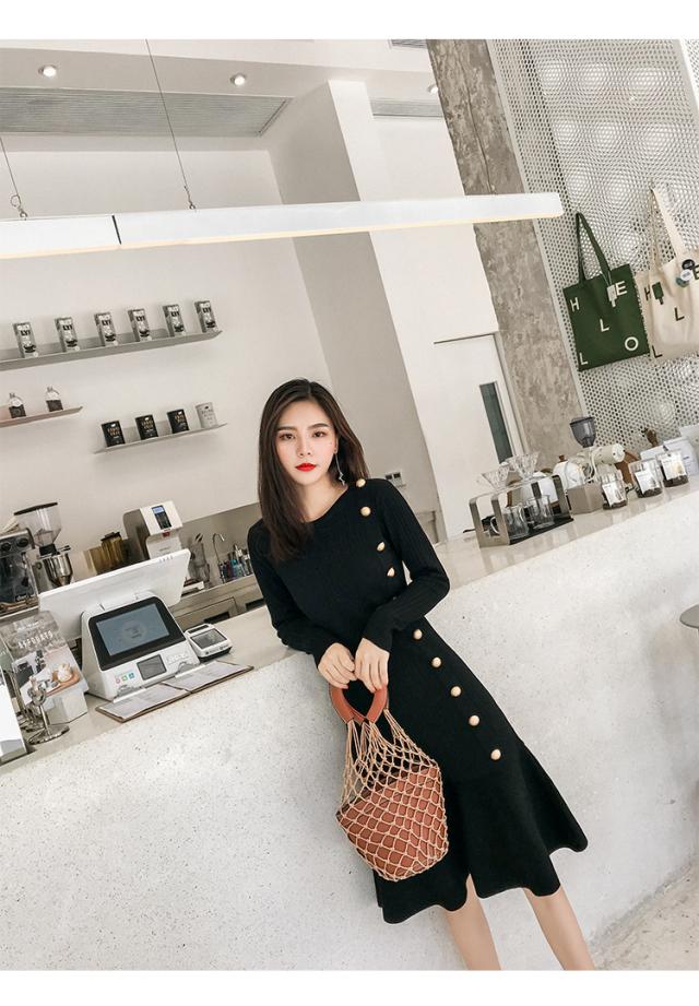 ワンピース 膝丈 ひざ丈 膝下 袖あり 長袖 襟なし フレア セミフレア