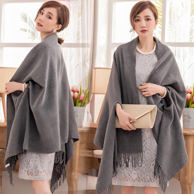 マフラー付き ロング ニットワンピース マキシ マキシ丈 長袖 萌袖 Vネック Aライン ふわふわ リブ リブニット 編み込み ニット ウール かわいい 大人可愛い きれいめ シンプル カジュアル 大人 上品 おしゃれ 大人女子 こなれ感 ラフ ラブリー キュート モダン 無地 秋 冬