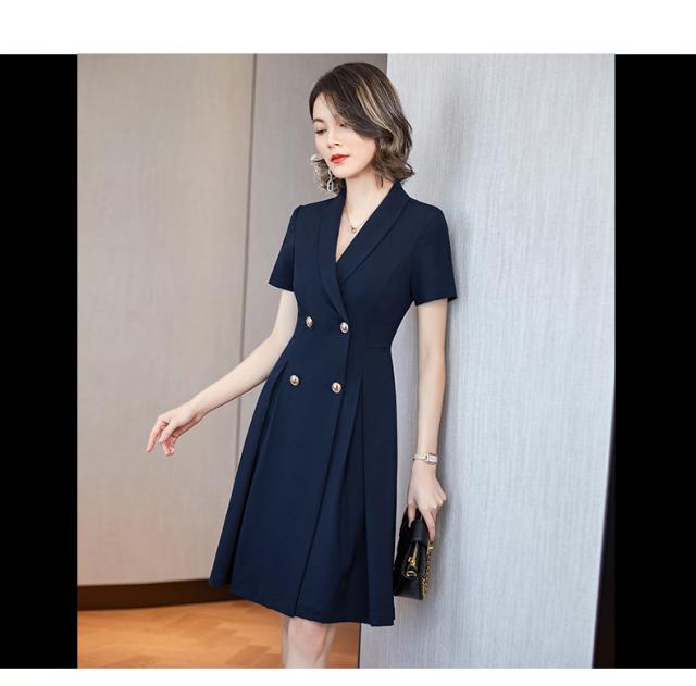 細見えワンピース シャツ 膝丈 ひざ丈 袖あり 半袖 襟付き タイト 細身 かわいい 大人可愛い きれいめ シンプル カジュアル 大人 上品 おしゃれ お洒落 かっこいい こなれ感 ラブリー キュート ガーリー 存在感 抜け感 無地 春 夏 秋 誕生日 10代 20代 30代 40代 50代 細見えワンピース シャツ 膝丈 ひざ丈 袖あり 半袖 襟付き タイト 細身