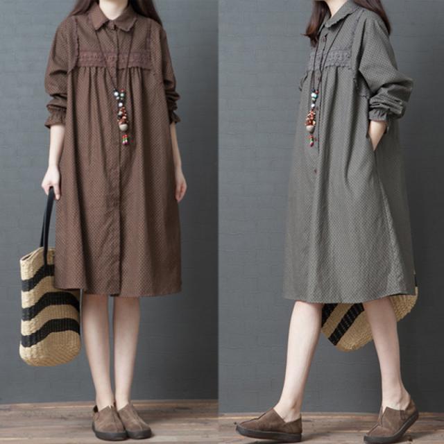 ドット柄 リネンワンピース ワンピース シャツワンピース フレアワンピース 膝丈 ひざ丈 膝下 袖あり 長袖 ボリューム袖 袖ギャザー 袖ゴム 襟付き フレア Aライン レース フリル 前開き ポケット リネン かわいい カジュアル おしゃれ お洒落 レトロ ラフ ラブリー キュート