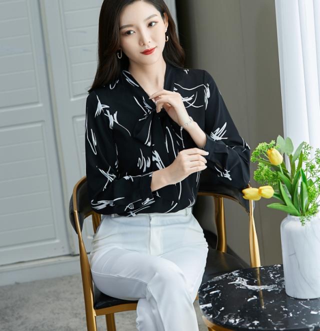 2色展開 ボウタイ ブラウス トップス シャツ プルオーバー 袖あり