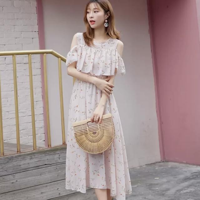 ワンピース フレアワンピース ミモレ ミモレ丈 袖あり 半袖 オフショルダー オフショル フレア Aライン フリル かわいい 大人可愛い きれいめ シンプル カジュアル 大人 上品 おしゃれ 大人女子 こなれ感 ラブリー キュート ガーリー セクシー エレガント 主役級 存在感 花柄