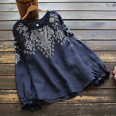 トップス ブラウス 袖あり 長袖 フレアスリーブ Uネック ラウンドネック 襟なし フレア セミフレア Aライン 刺繍 フリル クロシェ 薄手 かわいい 大人可愛い きれいめ シンプル カジュアル 大人 上品 おしゃれ レトロ アジアン エスニック エキゾチック 大人女子 こなれ感の通販は