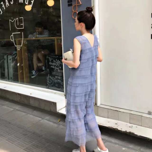 ノースリーブ ロング ティアード ワンピース ティアードワンピース ロング丈 マキシ マキシ丈 9分丈 アンクル丈 袖なし Vネック 深Vネック フレア Iライン シフォン バックシャン バックコンシャス ふわふわ 透け感 シースルー かわいい 大人可愛い きれいめ シンプルの通販は