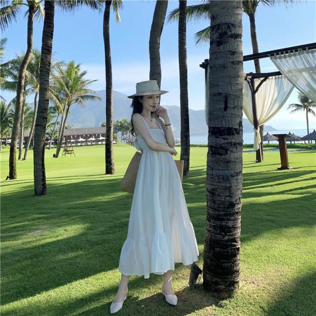 バックシャン ティアード リゾート ワンピース ティアードワンピース 膝下 ロング ロング丈 マキシ マキシ丈 アンクル丈 袖なし ノースリーブ スクエアネック 襟なし フレア Aライン リボン バックリボン ハイウエスト かわいい 大人可愛い きれいめ シンプル カジュアル 大人