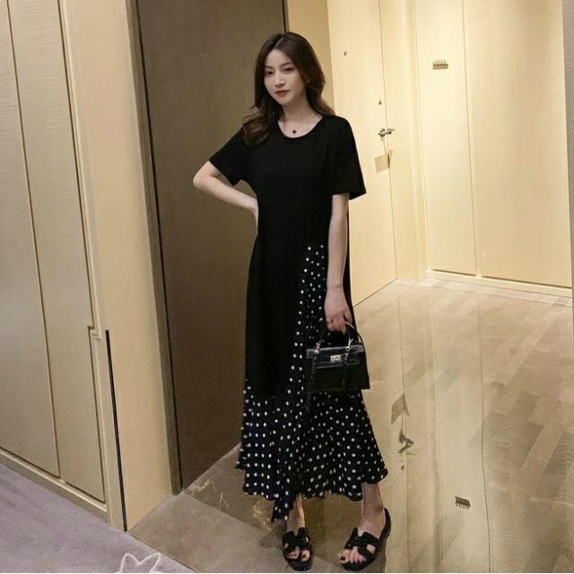 レイヤード風 Tシャツ ワンピース ロング ロング丈 マキシ マキシ丈 アンクル丈 袖あり 半袖 Uネック クルーネック フレア 切り替えデザイン ドッキング プリーツ かわいい 大人可愛い きれいめ カジュアル 大人 上品 おしゃれ 大人女子 こなれ感 ラブリー キュート クール