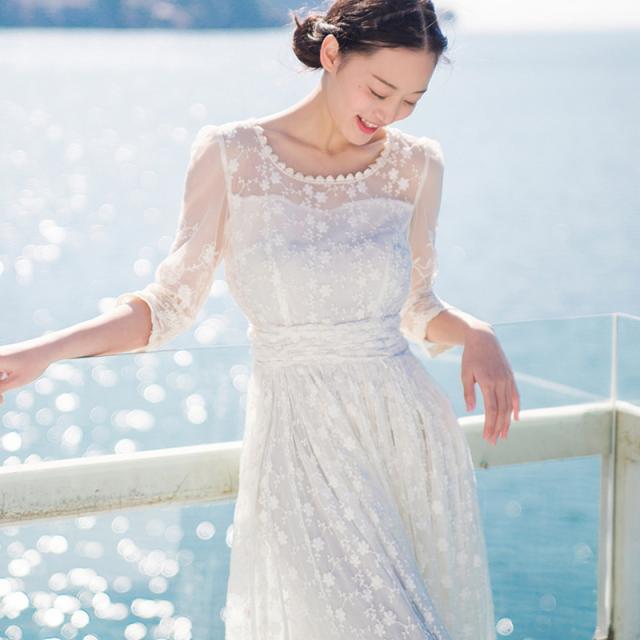 ドレス ウェディングドレス 結婚式ドレス 二次会ドレス 披露宴ドレス 花嫁ドレス ロングドレス ロング ロング丈 袖あり 7分袖 七分袖 Uネック Aライン エンパイアライン スレンダーライン レース シフォン フリル 透け感 シースルー かわいい 大人可愛い きれいめ 大人 上品_5