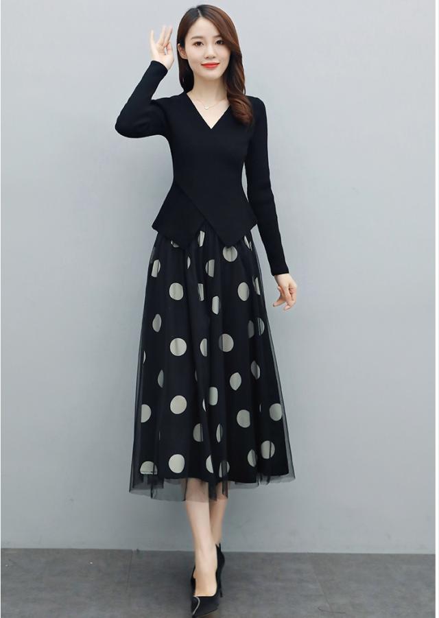 セットアップ 上下セット カシュクール トップス シフォン スカート カットソー フレアスカート 膝下 ロング ロング丈 袖あり 長袖 Vネック 襟なし フレア Aライン ドッキング ふわふわ ウエストゴム 透け感 2点セット ツーピース かわいい 大人可愛い きれいめ シンプル_1