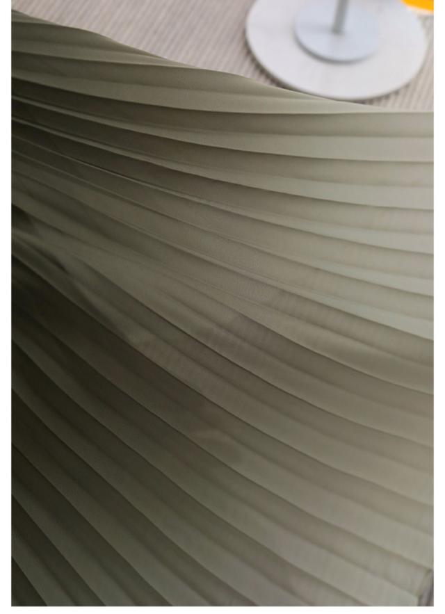 グラデーション プリーツ ロング ワンピース フレアワンピース 膝下