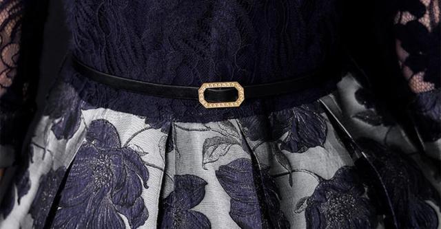 ワンピース フレアワンピース ひざ丈 半袖 5分袖 フレア セミフレア レース 刺繍 ベルト ウエストマーク かわいい 大人可愛い きれいめ シンプル カジュアル 大人 上品 おしゃれ お洒落 大人可愛い 大人女子 こなれ感 ガーリー エレガント 主役級 存在感 フォーマル 柄 花柄_13