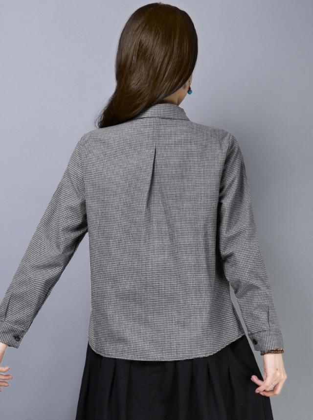 チェック柄 V開き ブラウス トップス シャツ ブラウス ショート ショート丈 袖あり 長袖 パフスリーブ 襟付き 前開き かわいい 大人可愛い きれいめ カジュアル 大人 上品 おしゃれ 大人女子 こなれ感 ラブリー 個性的 モード系 エレガント モダン フォーマル 格子柄 秋 冬 チェック柄 V開き ブラウス トップス シャツ ブラウス ショート