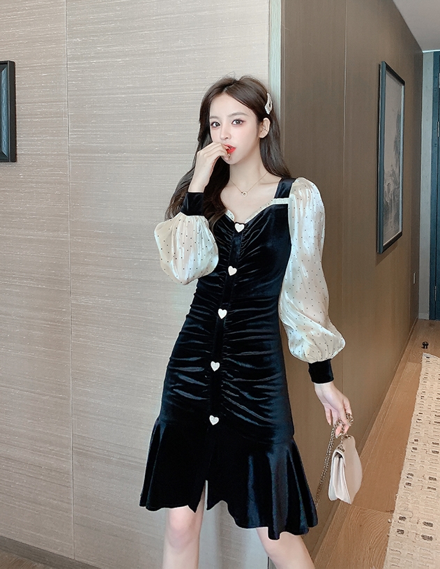 ドッキング ジャンスカ風 ワンピース ティアードワンピース ミニ ミニ丈 膝上 袖あり 長袖 ボリューム袖 パフスリーブ Vネック フレア マーメイド 切り替えデザイン フリル 透け感 異素材MIX 光沢感 かわいい カジュアル 上品 おしゃれ ラブリー キュート ガーリー 主役級 ドッキング ジャンスカ風 ワンピース ティアードワンピース ミニ ミニ