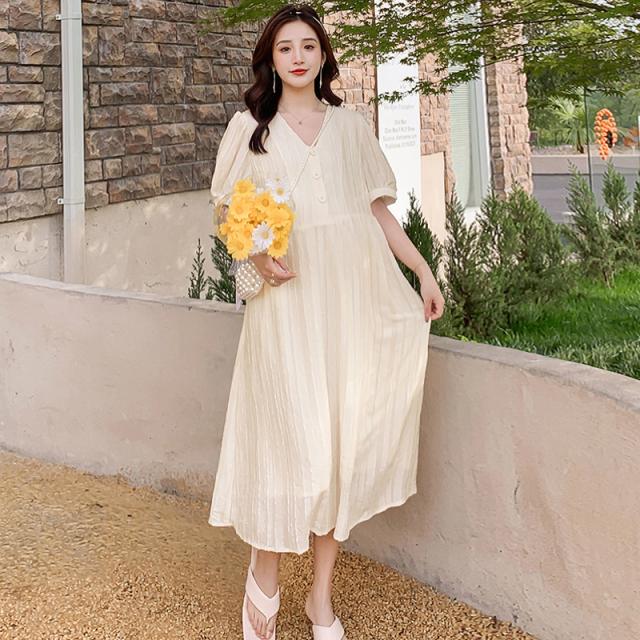 マタニティ ロング ワンピ ワンピース フレアワンピース 膝下 ロング丈 袖あり 半袖 5分袖 五分袖 パフスリーブ Vネック フレア ワイド プリーツ かわいい 大人可愛い きれいめ シンプル カジュアル 大人 上品 おしゃれ 大人女子 こなれ感 ラブリー キュート ガーリー マタニティ ロング ワンピ ワンピース フレアワンピース 膝下 ロング丈