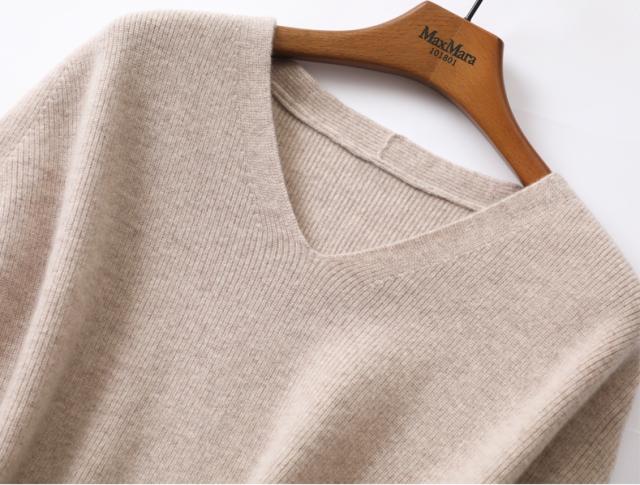 深Vネック オーバーサイズ ニットベスト トップス ニットソー ベスト V