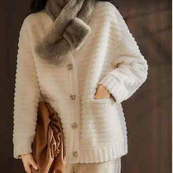 ニット BIG カーディガン トップス ミディアム丈 袖あり 長袖 ドロップショルダー 萌袖 Vネック 襟なし もこもこ モコモコ ポケット 前開き かわいい 大人可愛い きれいめ シンプル カジュアル 大人 おしゃれ 大人女子 こなれ感 ラフ ラブリー ルーズ モード系 存在感 抜け感