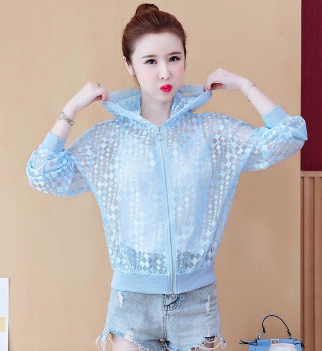 トップス パーカー ミディアム丈 袖あり 長袖 襟なし フード付き 前開き 透け感 シースルー 薄手 かわいい 大人可愛い シンプル 大人 おしゃれ お洒落 アジアン エスニック エキゾチック 大人女子 柄 春 夏 秋 10代 20代 30代 通勤 デート お出かけ 公園デビュー 女子会 休日 トップス パーカー ミディアム丈 袖あり 長袖 襟なし フード付き 前