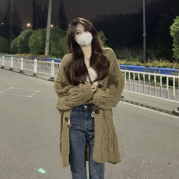 トップス アウター カーディガン ロング ロング丈 袖あり 長袖 襟なし ストレート もこもこ モコモコ 前開き 編み込み ウール ニット 厚手 かわいい 大人可愛い きれいめ シンプル カジュアル 大人 おしゃれ お洒落 アジアン エスニック ラフ 無地 秋 冬 10代 20代 レディース