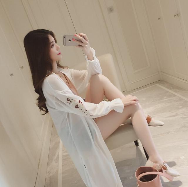 トップス アウター カーディガン ニット 羽織 長袖 Vネック ボタンなし 薄手 冷房対策 スリムフィット 大人可愛い かわいい きれいめ シンプル 上品 おしゃれ こなれ感 フェミニン エレガント 無地 花柄 春 夏 秋 10代 20代 30代 40代 レディース 女性用 OL 学生 デートの通販は トップス アウター カーディガン ニット 羽織 長袖 Vネック ボタンなし 薄手 冷房対策 スリムフィット 大人可愛い かわいい きれいめ シンプル 上品 おしゃれ こなれ感 フェミニン エレガント 無地 花柄 春 夏 秋 10代 20代 30代 40代 レディース 女性用 OL 学生 デートの通販は