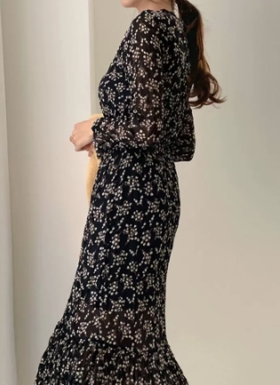 ワンピース ワンピドレス 膝下 ロング ロング丈 袖あり カシュクール 襟なし マーメイド 透け感 かわいい 大人可愛い きれいめ シンプル 上品 おしゃれ お洒落 アジアン エスニック エキゾチック ラフ セクシー エレガント 主役級 フォーマル とろみ感 柄 小花柄 春 夏 秋 ワンピース ワンピドレス 膝下 ロング ロング丈 袖あり カシュクール