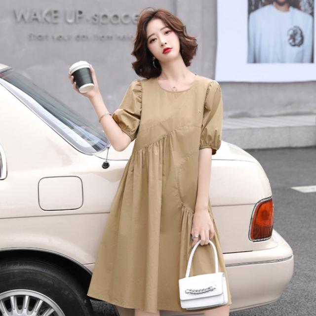 ワンピース ワンピドレス 膝丈 ひざ丈 袖あり 半袖 パフスリーブ ラウンドネック 襟なし セミフレア Aライン かわいい 大人可愛い シンプル カジュアル 大人 上品 おしゃれ お洒落 アジアン エスニック エキゾチック 大人女子 ラフ フォーマル 無地 夏 秋 20代 30代 ワンピース ワンピドレス 膝丈 ひざ丈 袖あり 半袖 パフスリーブ