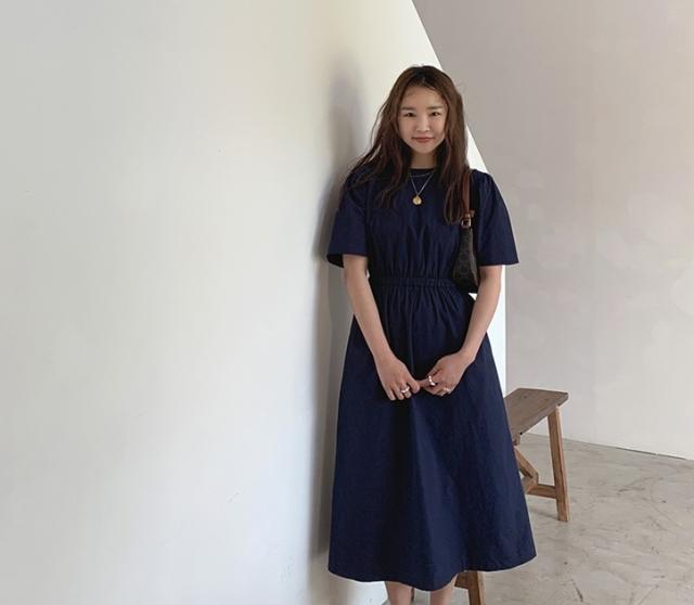 ワンピース ワンピドレス ロング ロング丈 袖あり 半袖 ラウンドネック 襟なし セミフレア Aライン ファスナー ハイウエスト 綿 かわいい 大人可愛い シンプル カジュアル 大人 上品 おしゃれ お洒落 レトロ アジアン エスニック エキゾチック 大人女子 無地 夏 秋 20代 30代_10