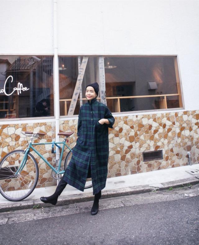 アウター コート ロング ロング丈 長袖 襟付き ボタン 前開き かわいい 大人可愛い カジュアル 大人 上品 おしゃれ お洒落 大人可愛い 大人女子 こなれ感 チェック柄 秋 冬 10代 20代 30代 レディース 女性用 通勤 学生 通学 デート お出かけ 女子会 休日 リゾート 旅行