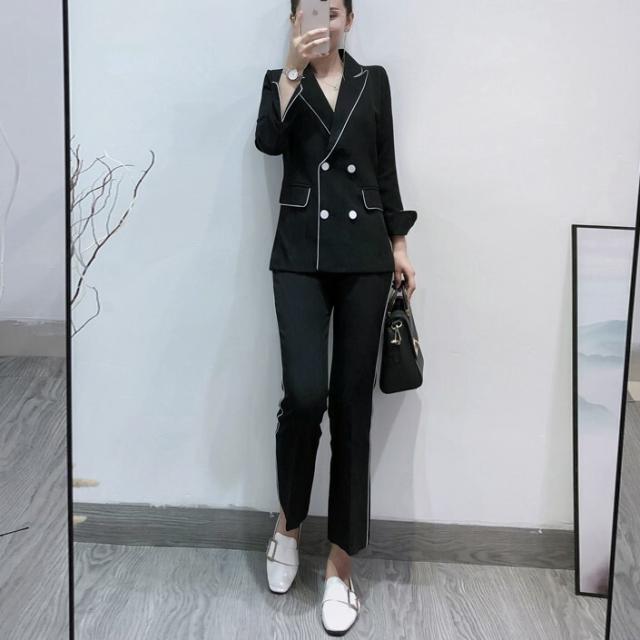 スーツ ツーピース ジャケット 上着 カジュアル プロフェッショナル 小さなスーツ ボトムス パンツ 9分丈 袖あり 長袖 襟付き 2点セット かわいい 大人可愛い きれいめ シンプル 大人 上品 おしゃれ お洒落 かっこいい 大人可愛い 大人女子 こなれ感 キュート 個性的 モード系