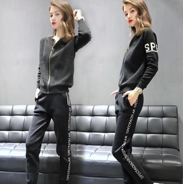 セットアップ 上下セット ルームウェア スウェット ジャージ ロング丈 袖あり 長袖 スリム タイト 細身 スリット ジッパー開閉 襟なし ラウンドネック ポケット 2点セット 大人可愛い かっこいい シンプル カジュアル ラフ マニッシュ スポーティー 個性的 秋 冬 10代 20代 セットアップ 上下セット ルームウェア スウェット ジャージ ロング丈