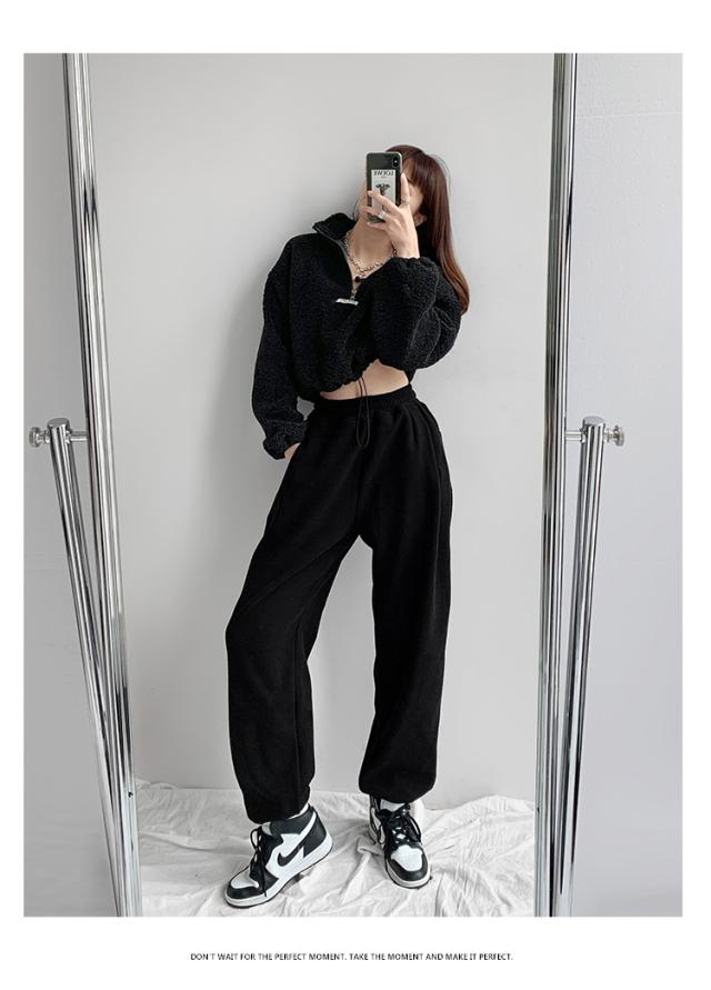 トップス ジッパートップ フリースジャケット あたたかい 上着 ハイネック セーター ショート丈 袖あり 長袖 スリーブ 襟あり ルーズフィット 裾絞り ストリート ジャージ スポーツ 前開き メンズライク かわいい 大人可愛い 部屋着 シンプル カジュアル おしゃれ レトロ トップス ジッパートップ フリースジャケット あたたかい 上着