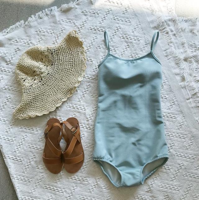 バッグリボン ワンピース 水着 ワンピース水着 体系カバー水着 体系カバー リボン かわいい 大人可愛い きれいめ シンプル カジュアル ナチュラル 大人 大人っぽい おしゃれ ラブリー キュート モード系 スタイリッシュ モダン 無地 10代 20代 30代 40代 50代 60代 レディース