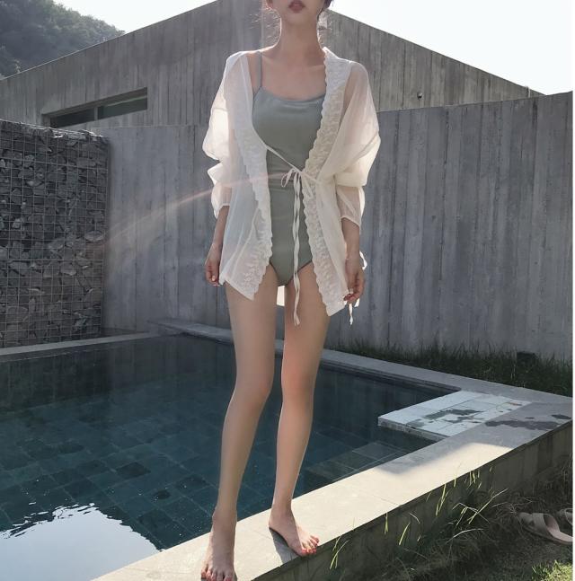 バッグリボン ワンピース 水着 ワンピース水着 体系カバー水着 体系カバー リボン かわいい 大人可愛い きれいめ シンプル カジュアル ナチュラル 大人 大人っぽい おしゃれ ラブリー キュート モード系 スタイリッシュ モダン 無地 10代 20代 30代 40代 50代 60代 レディース