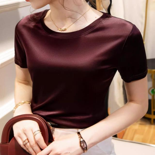 トップス Tシャツ 袖あり 半袖 ラウンドネック 光沢 きれいめ シンプル カジュアル 大人 上品 おしゃれ お洒落 レトロ 大人女子 こなれ感 クール エレガント とろみ感 抜け感 無地 春 夏 10代 20代 30代 40代 デート お出かけ 女子会 休日 着回し 普段使い 韓国 韓国系_13