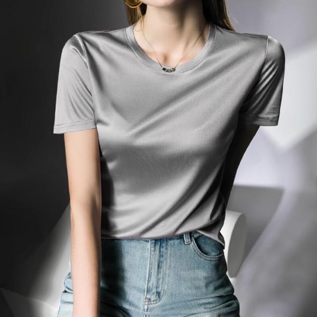 トップス Tシャツ 袖あり 半袖 ラウンドネック 光沢 きれいめ シンプル カジュアル 大人 上品 おしゃれ お洒落 レトロ 大人女子 こなれ感 クール エレガント とろみ感 抜け感 無地 春 夏 10代 20代 30代 40代 デート お出かけ 女子会 休日 着回し 普段使い 韓国 韓国系_6