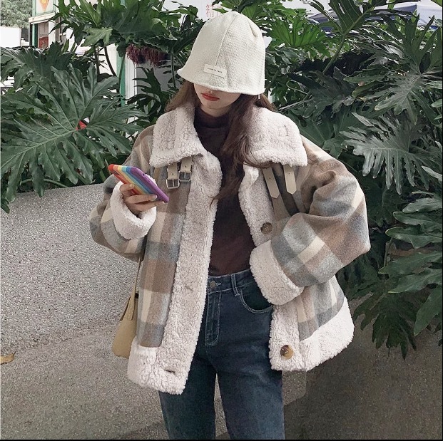 アウター デート ブルゾン ジャケット 上着 ショート ショート丈 ミディアム丈 袖あり 長袖 ボリューム袖 フレアスリーブ フレンチスリーブ 萌袖 襟付き スリム タイト ストレート Iライン 切り替えデザイン スマート もこもこ モコモコ ポケット 前開き 厚手 かわいい