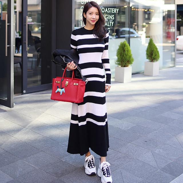 韓国 ファッション レディース ワンピース 秋 冬 カジュアル Nalod345 モノトーン セミフレア ロング リブニット Aライン ボーダー エレの通販はau Pay マーケット 韓国ファッション お呼ばれ パーティードレス Natu Loha ナチュロハ