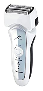 パナソニック ラムダッシュ メンズシェーバー 4枚刃 お風呂剃り可 白 ES-SF23-W(中古品)